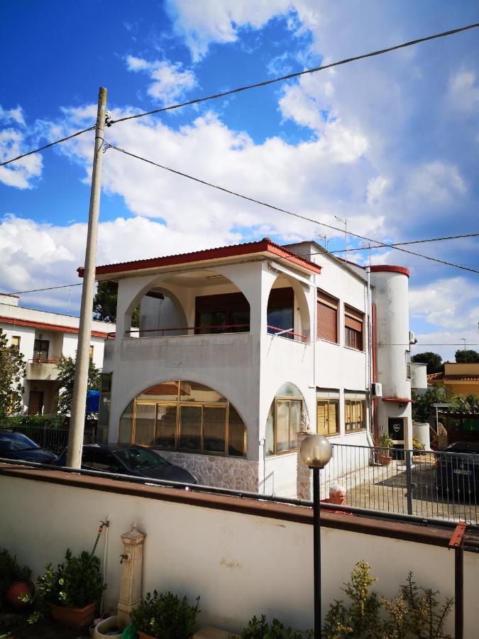 Villa Anna Leporano Extérieur photo